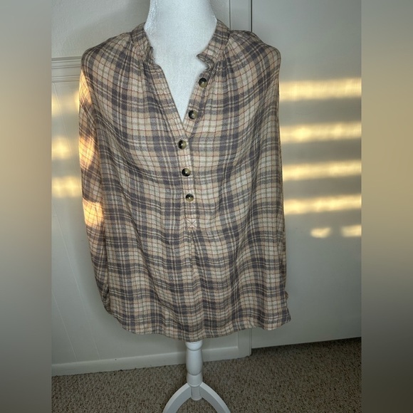 FREE PEOPLE Northern Bound Button Down Blouse EUC sz S - Picture 3 of 10